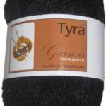 Tyra Svört