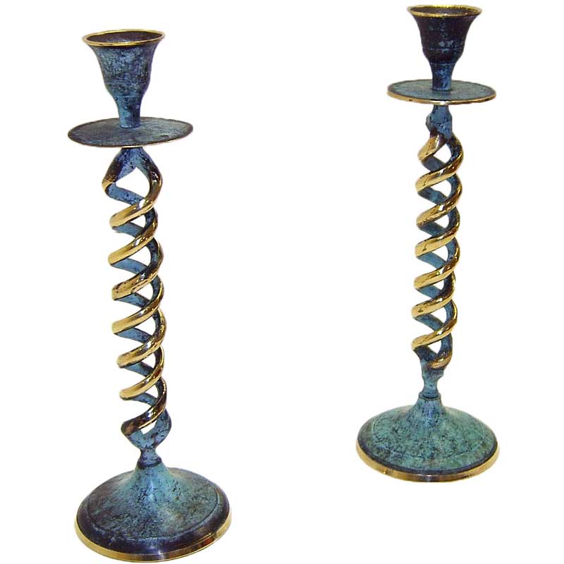 Snúin Kertastjaki - Image 1