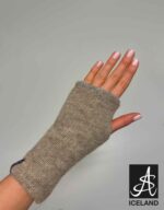 Prjónað Ull – Stúkur (beige) - Image 2