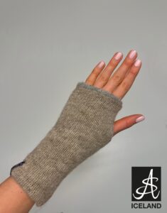 Prjónað Ull – Stúkur (beige)