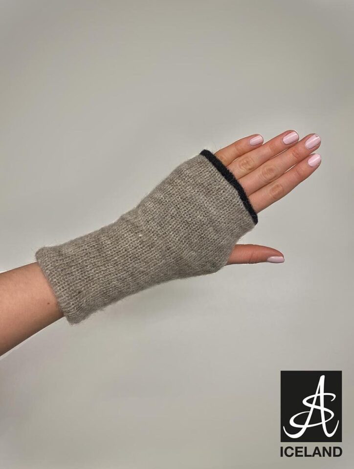 kräm vantar med svart topp Prjónað Ull – Stúkur (beige) - Image 1