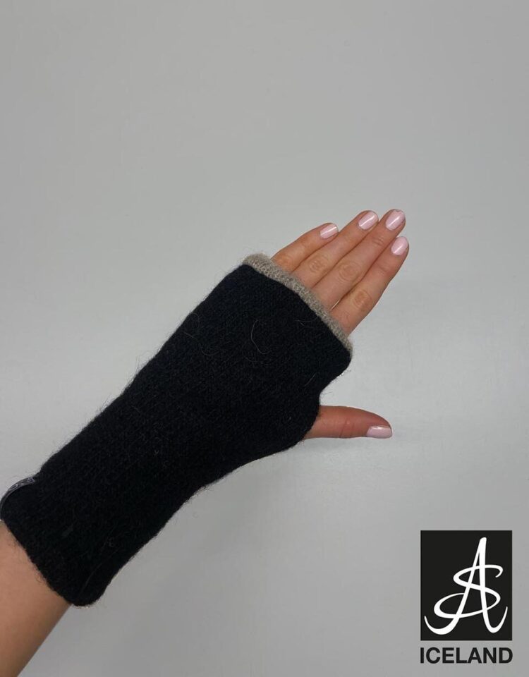 svart med beige topp Prjónað Ull – Stúkur (Svart) - Image 1