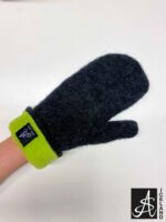 Handskar með flis (svart) - Image 2